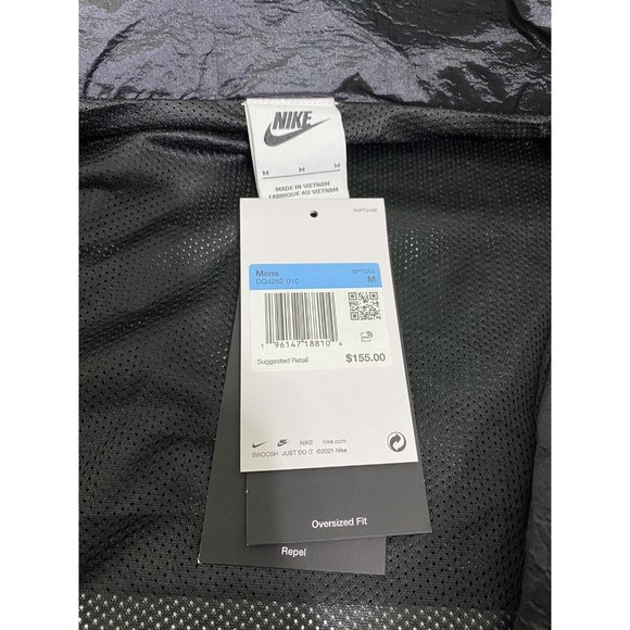 Nike Circa Black Rain Repellent Men’s Jacket Size Medium NWT Vented Zip - Picture 7 of 15